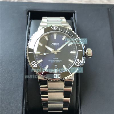 Grade AAA Replica Oris Aquis SW200 Black Bezel Steel Strap Watch 43.5mm